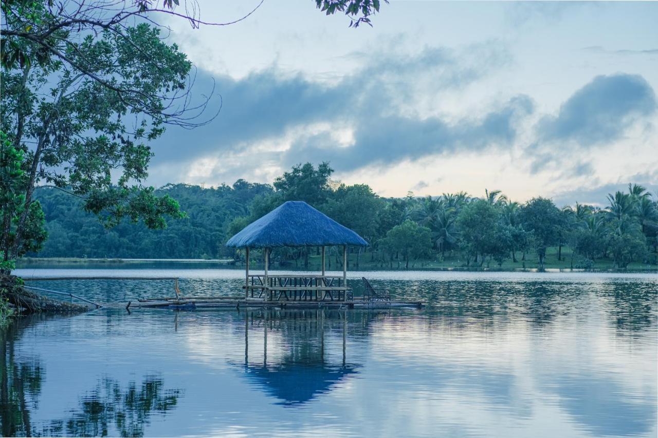 Almost Heaven Lake Resort By Cocotel Cavinti Екстериор снимка